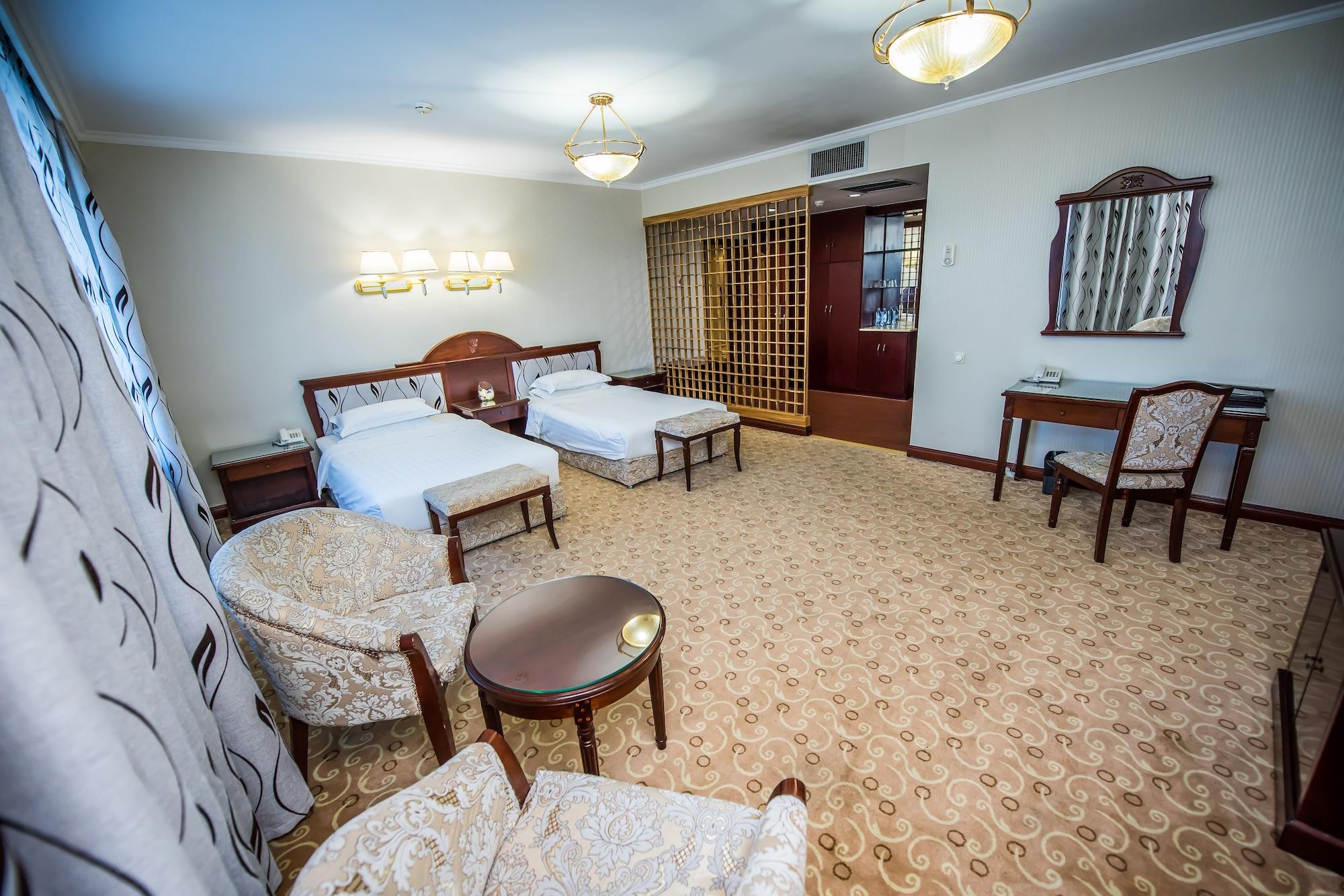 G Empire Hotel Astana Luaran gambar